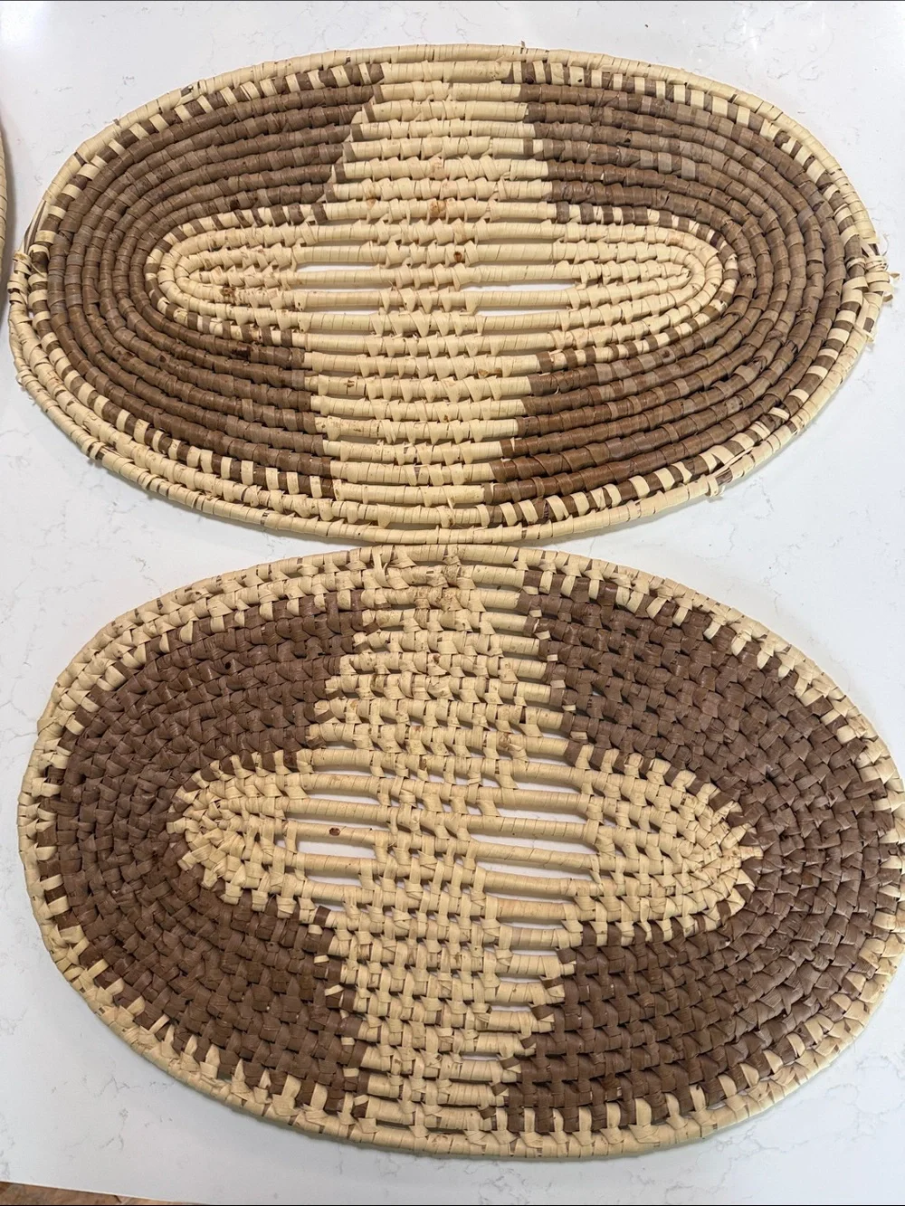 N/A set woven
